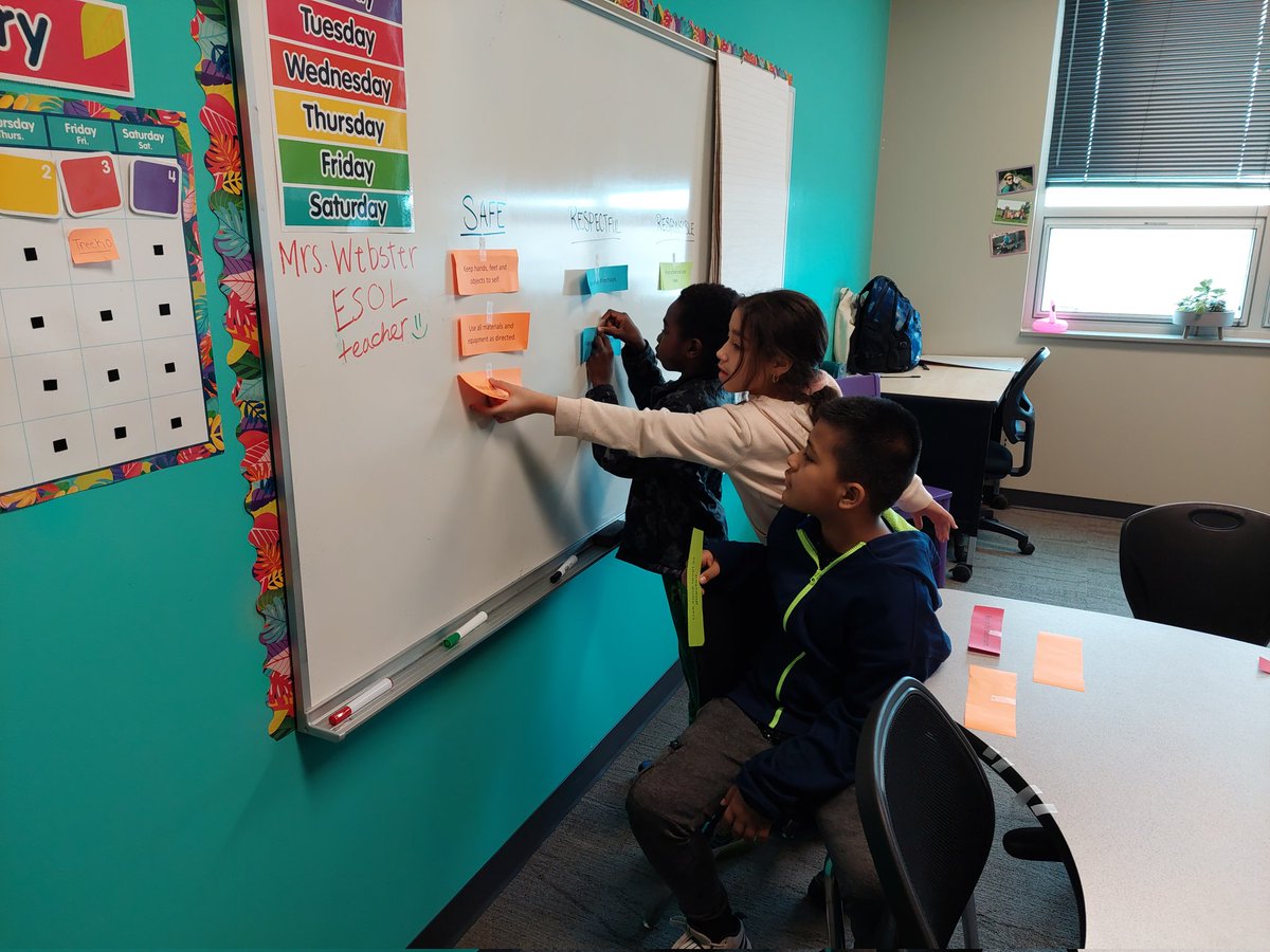 websterteaches's tweet photo. Due to testing, we hadn't been able to have our groups for quite some time. So our first day back together we had an interactive review of expectations. https://t.co/S4oP3MfPhF