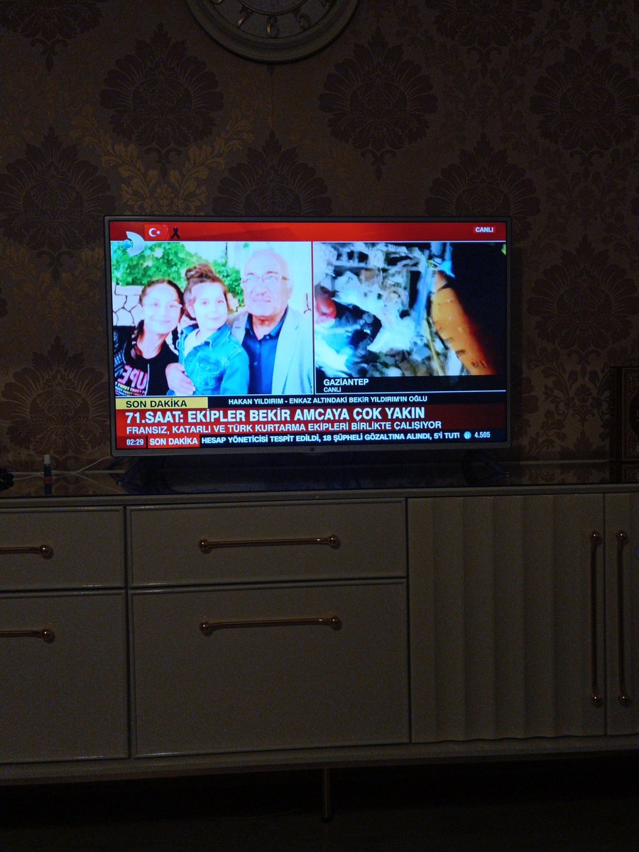 #bekir 85 milyonun amcası. Haydi senin de çıktığını görmeden kimseye uyku yok.