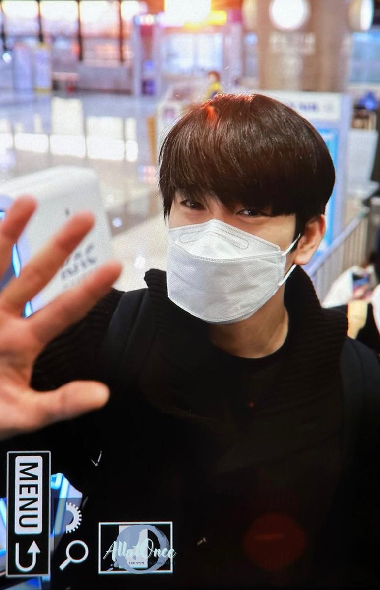 AllatOnce0922's tweet photo. <preview> 20230209 HND 🛫

Go go

@JINYOUNG #박진영 #진영  
#Jinyoung #GOT7 https://t.co/ICjFJ7mWQq