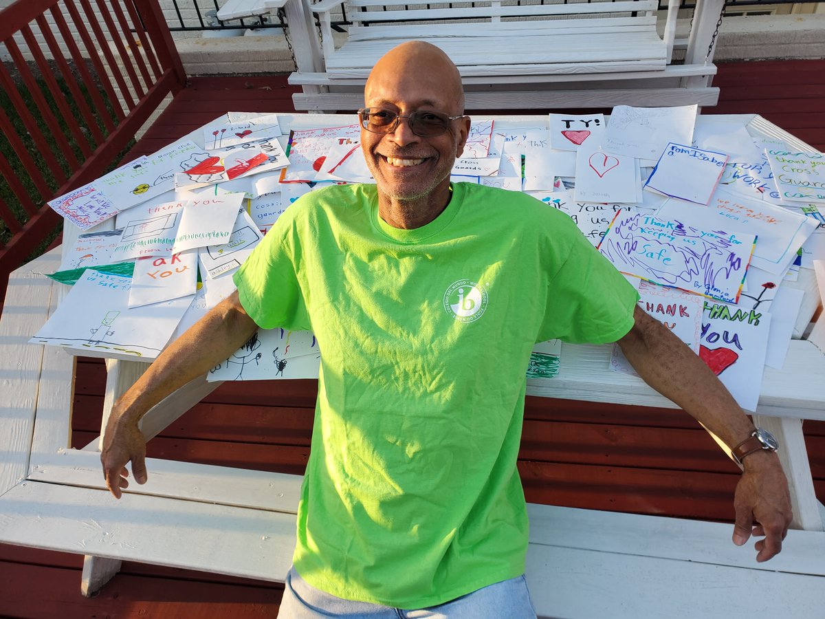 Jennifer Hoffower (@jenhoffowerpwcs) on Twitter photo Happy Crossing Guard Appreciation Day, Mr. Randall! Thank you for helping our school community get to and from school safely every day. You are a valued member of our team and we appreciate you today, and every day! <a href="/JenHoffowerPWCS/">Jennifer Hoffower</a> @MullenShamrocks <a href="/PypMullen/">MullenElementaryPYP</a> <a href="/PWCSNews/">PWCS</a> Happy Crossing Guard Appreciation Day, Mr. Randall! Thank you for helping our school community get to and from school safely every day. You are a valued member of our team and we appreciate you today, and every day! <a href="/JenHoffowerPWCS/">Jennifer Hoffower</a> @MullenShamrocks <a href="/PypMullen/">MullenElementaryPYP</a> <a href="/PWCSNews/">PWCS</a>