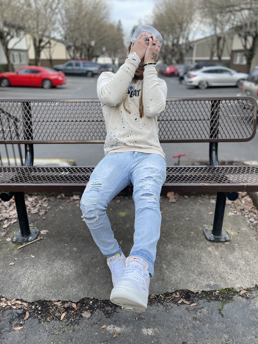 _lilindigo's tweet photo. On the other side of resistance is flow 🙏🏽🕉️🌊

📸: @qveenpurp 

#YGSHIII #I2$ https://t.co/CKRJmSsGq7