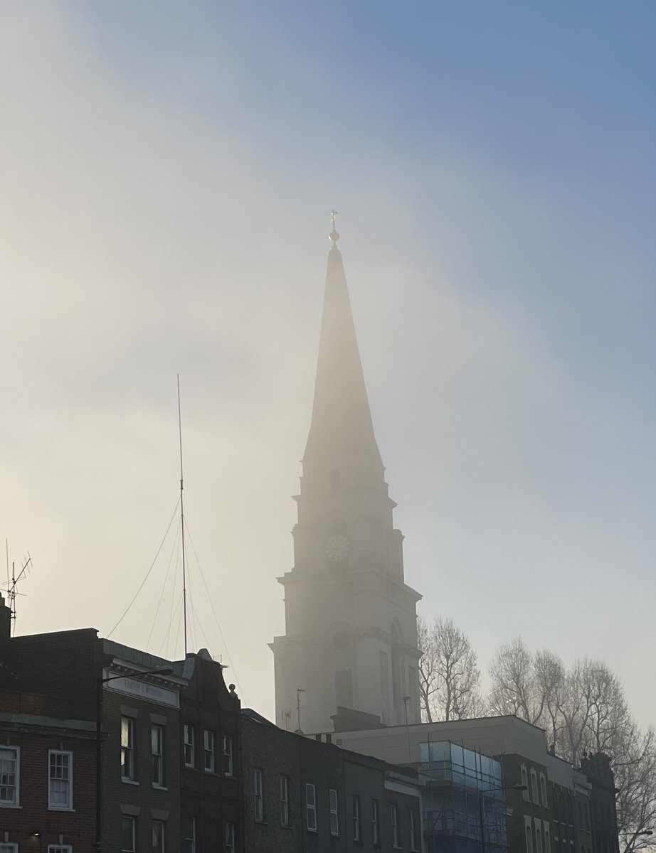 Bexcouper's tweet photo. Sometimes, on your morning commute it’s worth appreciating your beautiful city before the day fills up with emails and zoom. #LoveLondon #ChristChurchSpitalfields #Hawksmoor https://t.co/4cJq0iPfti