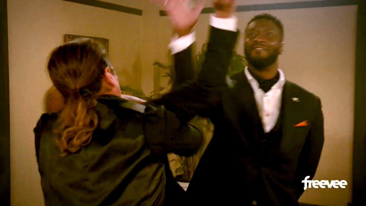 JoCalk6's tweet photo. Rewatched #LeverageRedemption season 2 #TheDebutanteJob. Hardison all grown up, bejeweled taser, presentation, takes Eliot's sandwich. Parker crawfish, puppets. #Pardison. Eliot truffles, fan crush, 3 #DammitHardison's. Sophie - Lady Charlotte & Kiki. Sophie-Harry. @Dean_Devlin❤️ https://t.co/umyIWYEKYM
