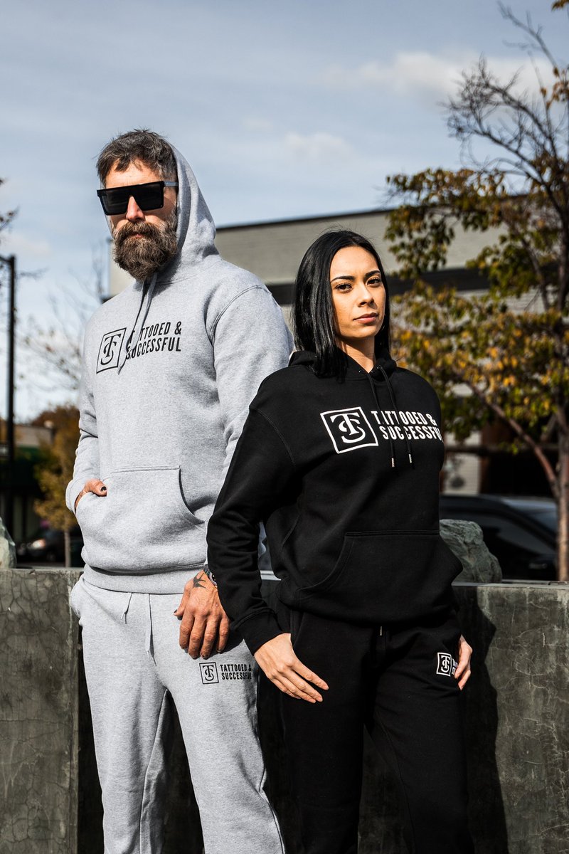 BRKTHEMLD's tweet photo. Less than a week until Valentine’s Day 💕
Matching sets make a great gift for that special someone - check out our Core Collection today. 🔗
#valentinesday #giftideas #matchingoutfits #corecollection #tattooedandsuccessful https://t.co/w40HVRZCgj
