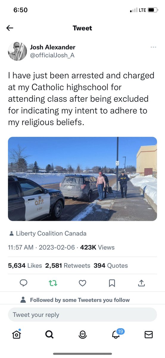joe_warmington's tweet photo. One’s rights are protected in an Ontario high school and is encouraged to teach the kids while the other is suspended from class and arrested when showing up anyway. Be wise and careful in your comments though. One you are allowed to support and the other you are not. https://t.co/eFpDi0I0Gb