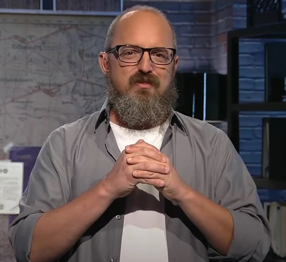 ChainFeeds's tweet photo. The only man that can save call of duty https://t.co/a8HV9iOkaN