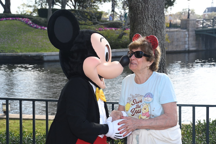 KliqThisPodcast's tweet photo. “She had to go backhand. That’s a knuckle job.” 👊
When you wish upon a star, Grandma knocks two teeth out at #DisneyLand. #WWERaw
Catch #BadArenas at https://t.co/k8jrPHmjA4 🤘 https://t.co/Uswd9aujlx