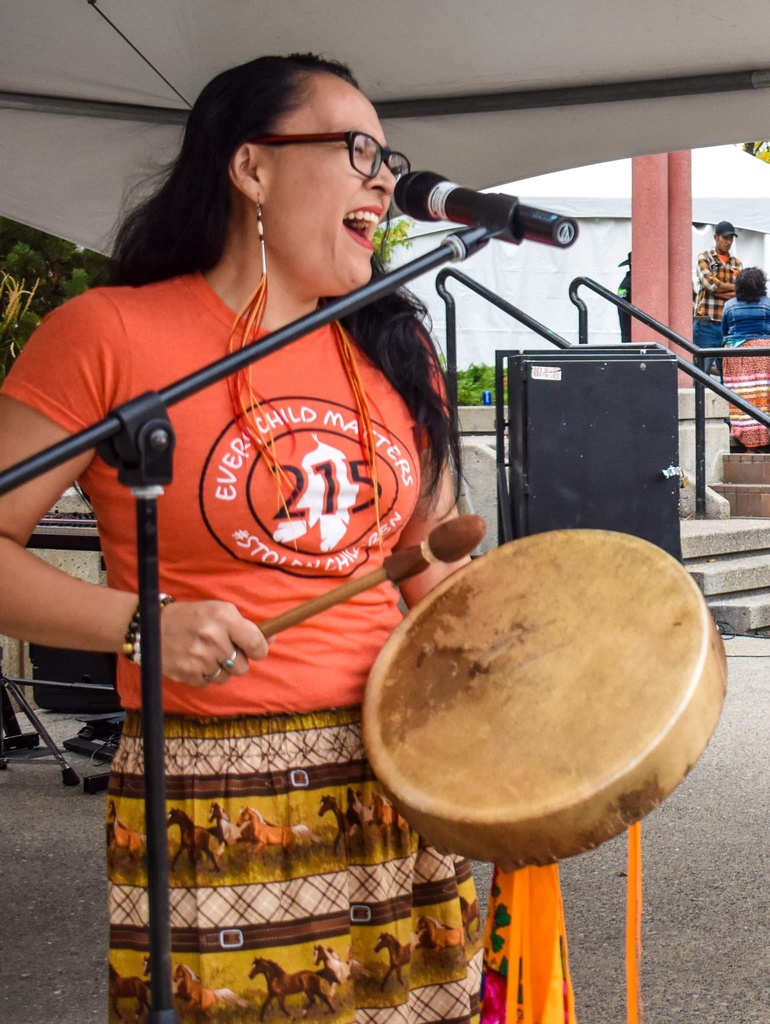 ❄️ 100 Words for Snow | Chinook Blast ❄️

We're excited to have Dorvina Pearline White Quills aka Pearl joining us for 100 Words for Snow! Pearl is a pow wow dance teacher, a professional bead artist &amp; a drum and flute performance artist. 

Sat, Feb 11 | 2-4pm | containR Art Park