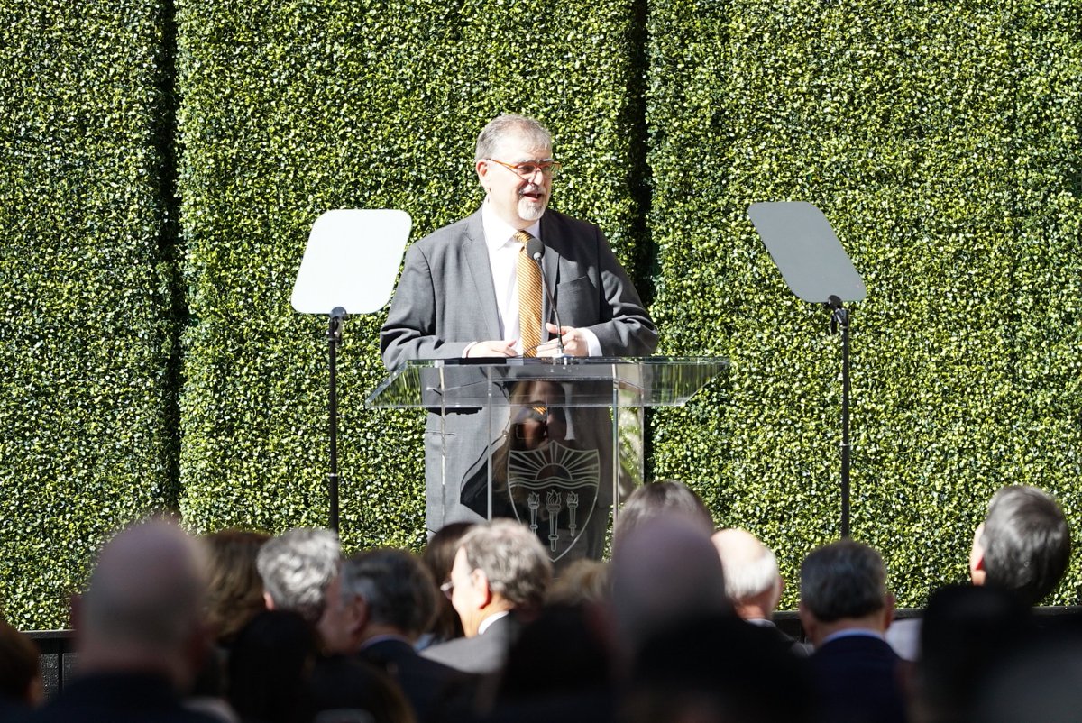 "Like Alfred Mann, our students are instilled with the desire to be innovators and nimble leaders ... the education gained and connections made here will also enable them to create new avenues of invention." 

-#USCMann Dean Vassilios Papadopoulos