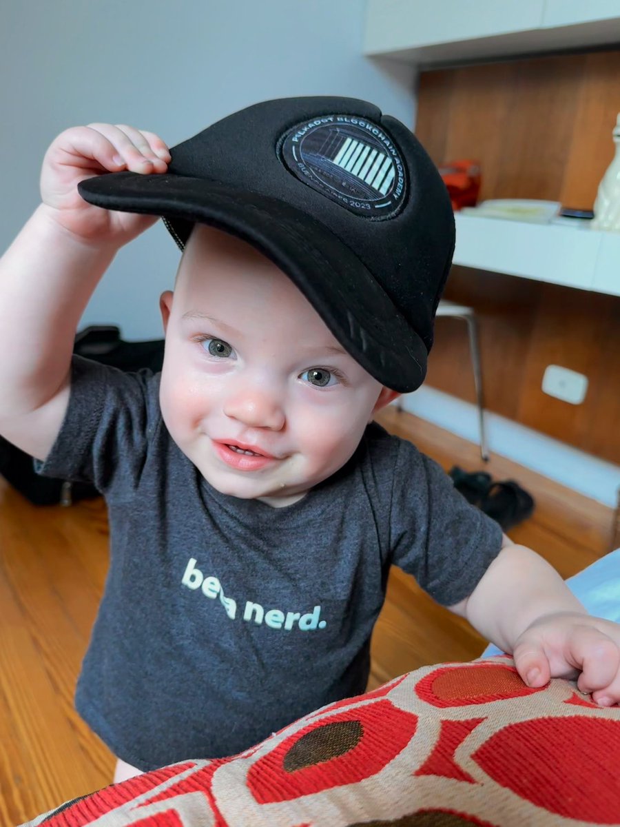 LoLoCoding's tweet image. My #1 fan #PolkadotBlockchainAcademy