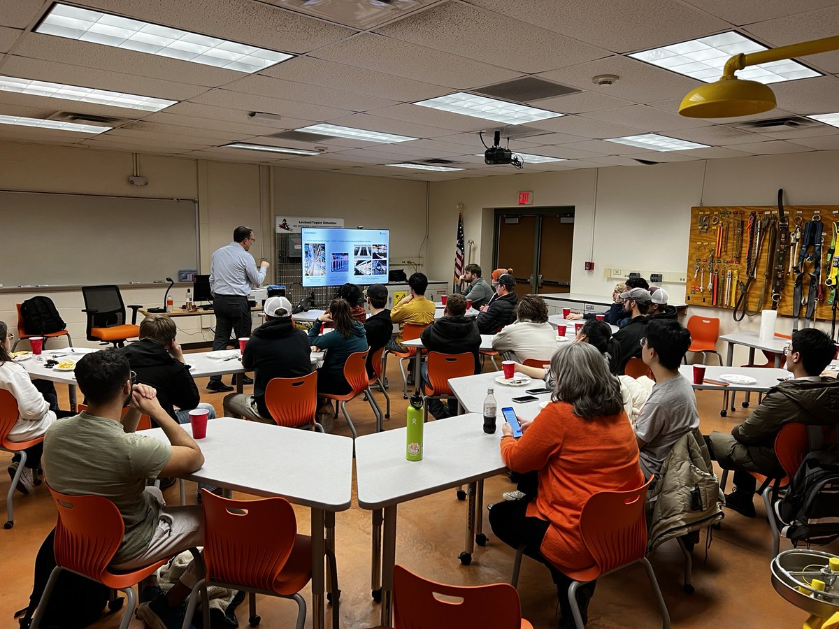 FPSETatOKstate's tweet photo. #ASSP & #SFPE #OKstate #FPSET π₯ students had their first professional development night of the semester! Thank you to Paul Valentine of @Zurich for presenting on high challenge storage protection! https://t.co/8tLzEqnxqs