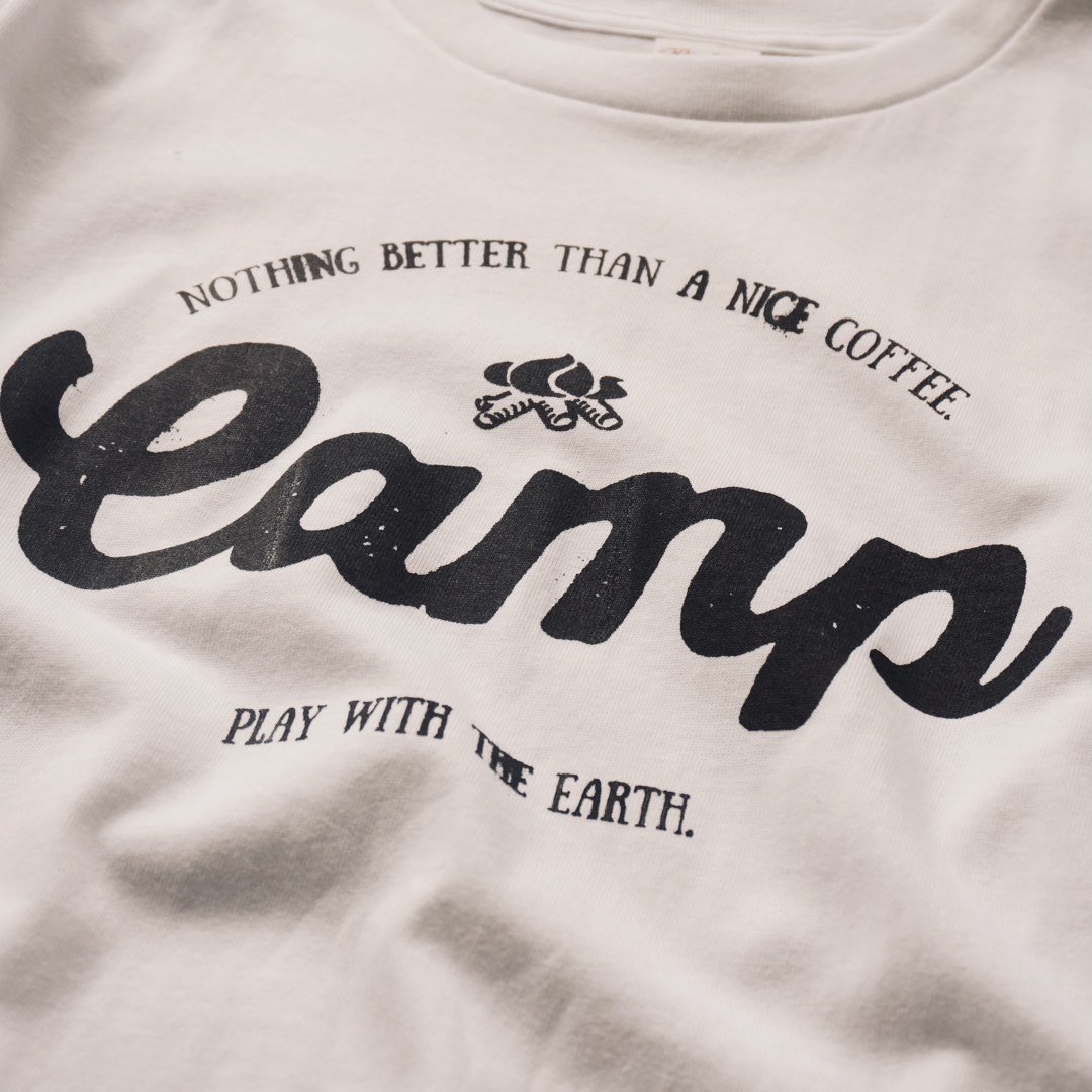 boiscafeGIFU's tweet photo. Original Tee is back in stock!

＊コーヒー豆やグッズはONLINE STOREでもご購入出来ます。

#boiscafe #barista #roasters
#coffeestand #coffeeshop
#craftsmanship #gifu #japan
#cafe #coffee #espresso
#beehive #coffeebeans 
#岐阜コーヒー #コーヒースタンド
#岐阜 #岐阜コーヒースタンド https://t.co/5NKmxjNzdv