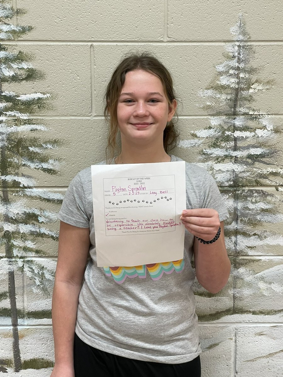 UnionGroveES17's tweet photo. Shout out to Payton for her Bobcat of the Week! A great Bobcat role model for all our students by Teaching responsibility to her classmates! Great job Payton! #UGESBOBCATS https://t.co/tc2HjYSNSS