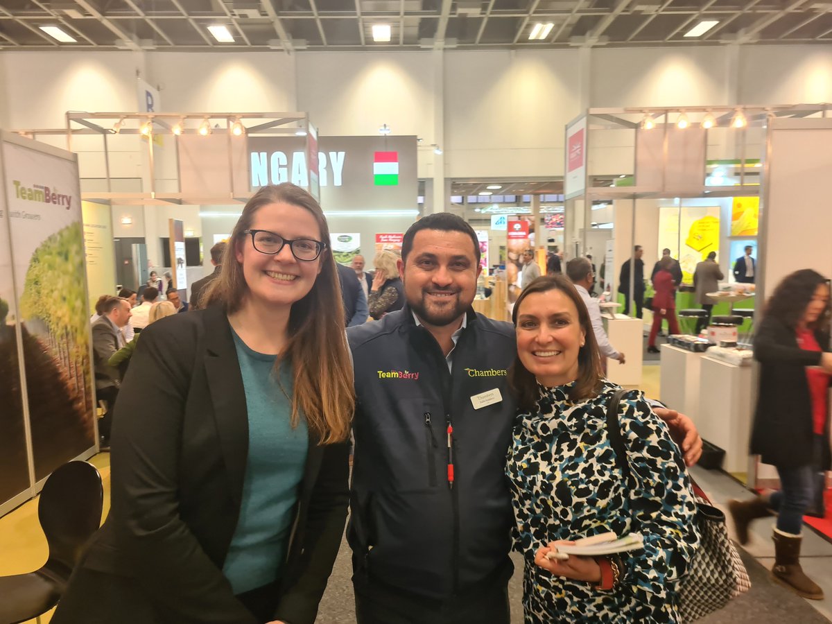 Good to catch up with Salih Hodzhov <a href="/wb_chambers/">WB Chambers</a> alongside <a href="/MartaRuizGarci7/">Marta Ruiz Garcia</a> today at #fruitlogistica2023 #berries #beneficials #biologicals