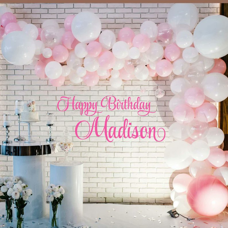 VoilaPrint's tweet image. Personalized Happy Birthday Name Wall Decal voilaprint.com/products/perso… 
#namewalldecal #vinyldecal #walldecal #wallsticker