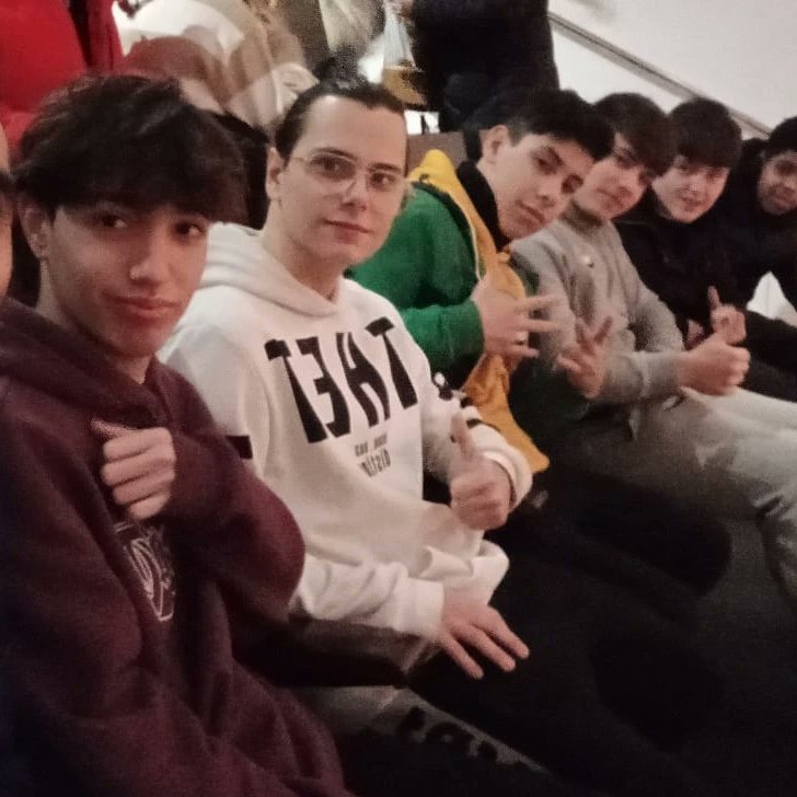 Els alumnes del PFI d'auxiliar de fontanería, calefacció i climatització han visitat el Museu de la Ciència i han realitzat el taller "Viu l'electricitat" on han compartit experiències amb els camps magnètics.

<a href="/pfi_edu/">PFI</a> <a href="/ActivaFp/">ActivaFP</a> <a href="/FpMobilitat/">Mobilitat FP</a> <a href="/CosmoCaixa_CAT/">Museu de la Ciència CosmoCaixa</a>
#viulaelectricitat