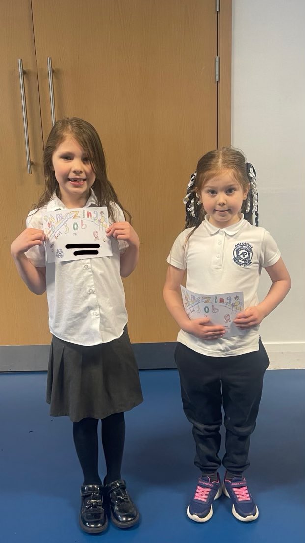 missmcgowan_'s tweet photo. Well done to these 2 superstars for receiving the class certificates this week! Super proud of your hard work 👏👏👏 https://t.co/1aQEoVyCJR