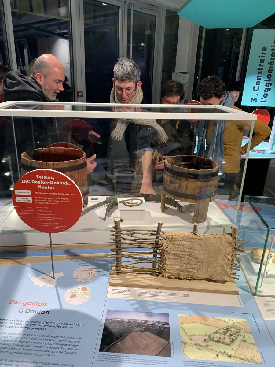 LeChronographe's tweet photo. @NantesMetropole @Inrap @nantesfr @VilleReze @NantesUniv @Inrap_ActuGO @GrandPatrimoine @Prefet44 @adescloziers @poiroutdomino Une exposition qui plonge dans le quotidien des archéologues, avec un coup de projecteur sur 13 fouilles marquantes de la métropole nantaise. 
⛏️Explorez l'histoire du territoire en vous mettant dans la peau des archéologues et des spécialistes.
🔜Ouverture Samedi 11 février, 14h https://t.co/yOln784zAW