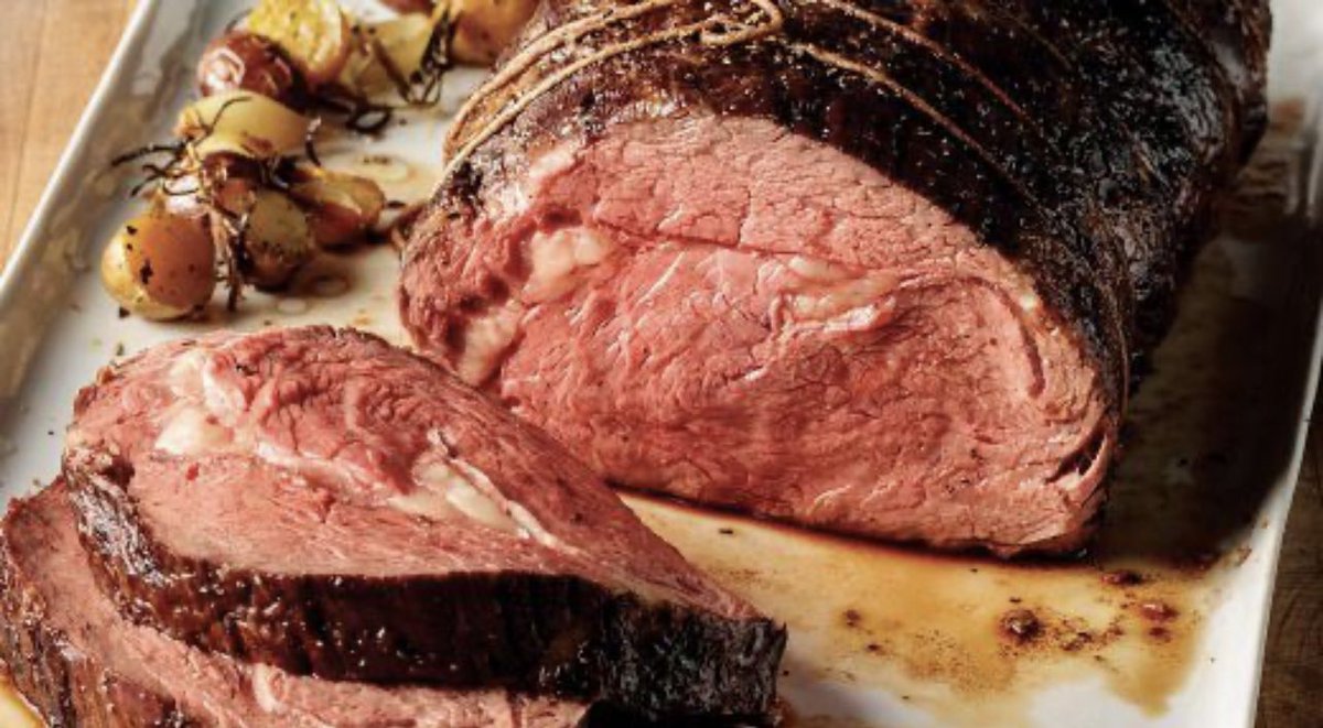 SBakerMD's tweet image. PUBLIC SERVICE ANNOUNCEMENT:

One of the best thing you can do to improve your health and quality of life is to dramatically up your consumption of beef!!

Retweet and/or comment if you agree!