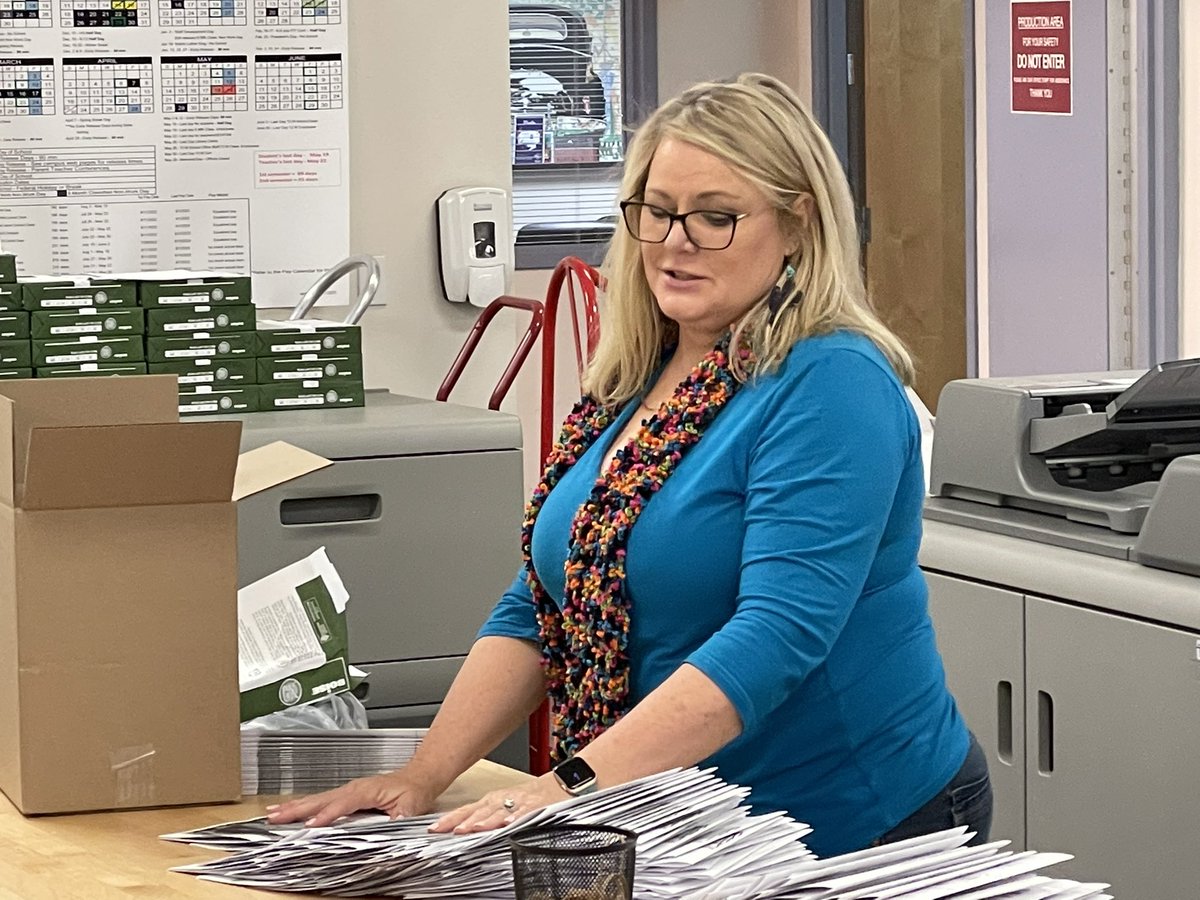 The crew at <a href="/DVUSD/">Deer Valley Unified School District</a> Printing <a href="/DVUSD_Graphics/">DVUSD Graphics</a> <a href="/DVprintservices/">Deer Valley Print Services</a> Services are busy, busy, busy! #team