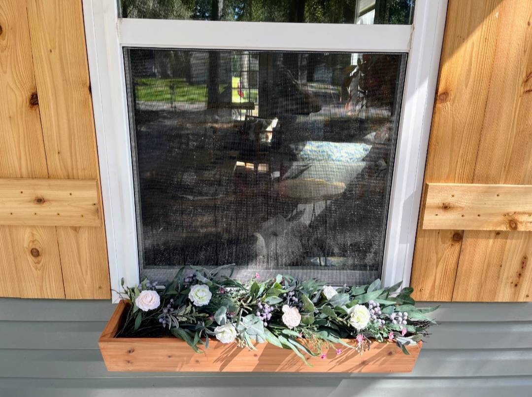 DeMeyerCrafts1's tweet image. ★★★★★ "Love these beautiful cedar flower boxes. And having all the hardware to hang it is wonderful." Leslie, Beaufort, South Carolina  etsy.me/3HK5FVJ

#windowboxes #flowers