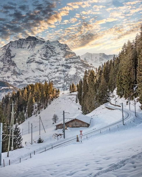 Track from Grutschalp to Mürren 🤩 🇨🇭 Jungfrauregion, Switzerland 🇨🇭