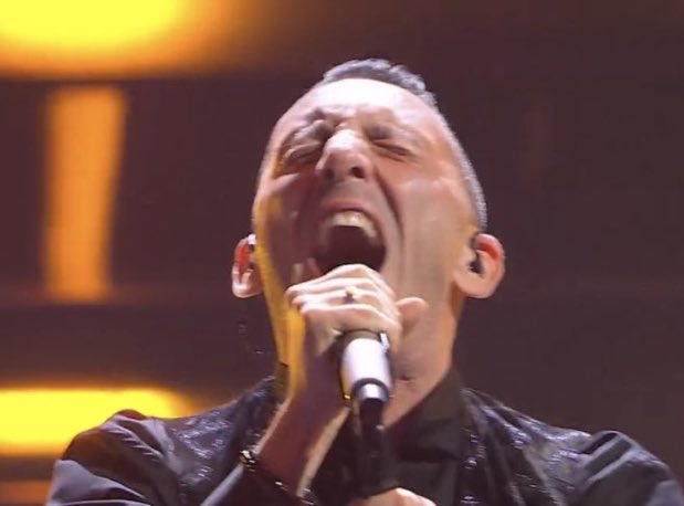 ani_r_bas's tweet photo. L'Italia è una repubblica fondata su meme di cantanti che urlano
#Sanremo2023 https://t.co/wTwY28JXTv