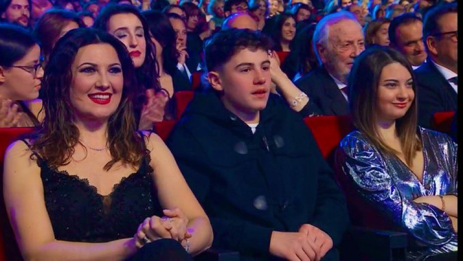 DiGioiaManuel's tweet photo. Quanto ti senti vecchio?
Io: #Sanremo2023 https://t.co/uO9sBzPXVt