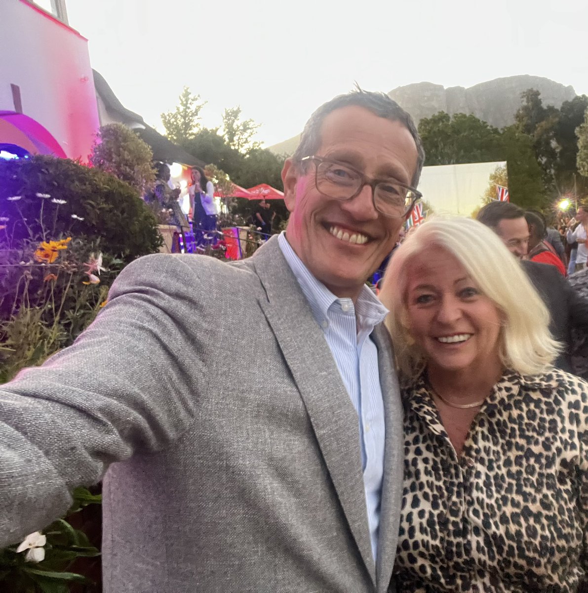 Sue means business! Welcome to Cape Town the one &amp; only legendary <a href="/richardquest/">.</a> <a href="/ukinsouthafrica/">UK in South Africa🇬🇧🇿🇦</a>