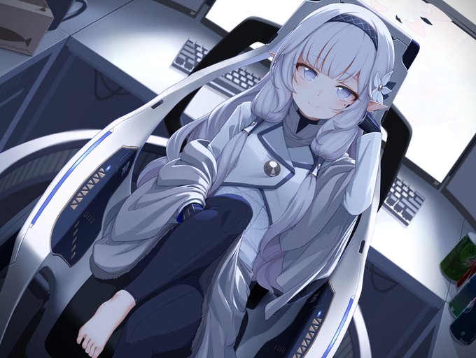 車椅子の3D作ったけど自分で使っていなかったので超天才清楚系病弱美少女ハッカー明星ヒマリの絵です。#ブルアカ#BlueArchive 