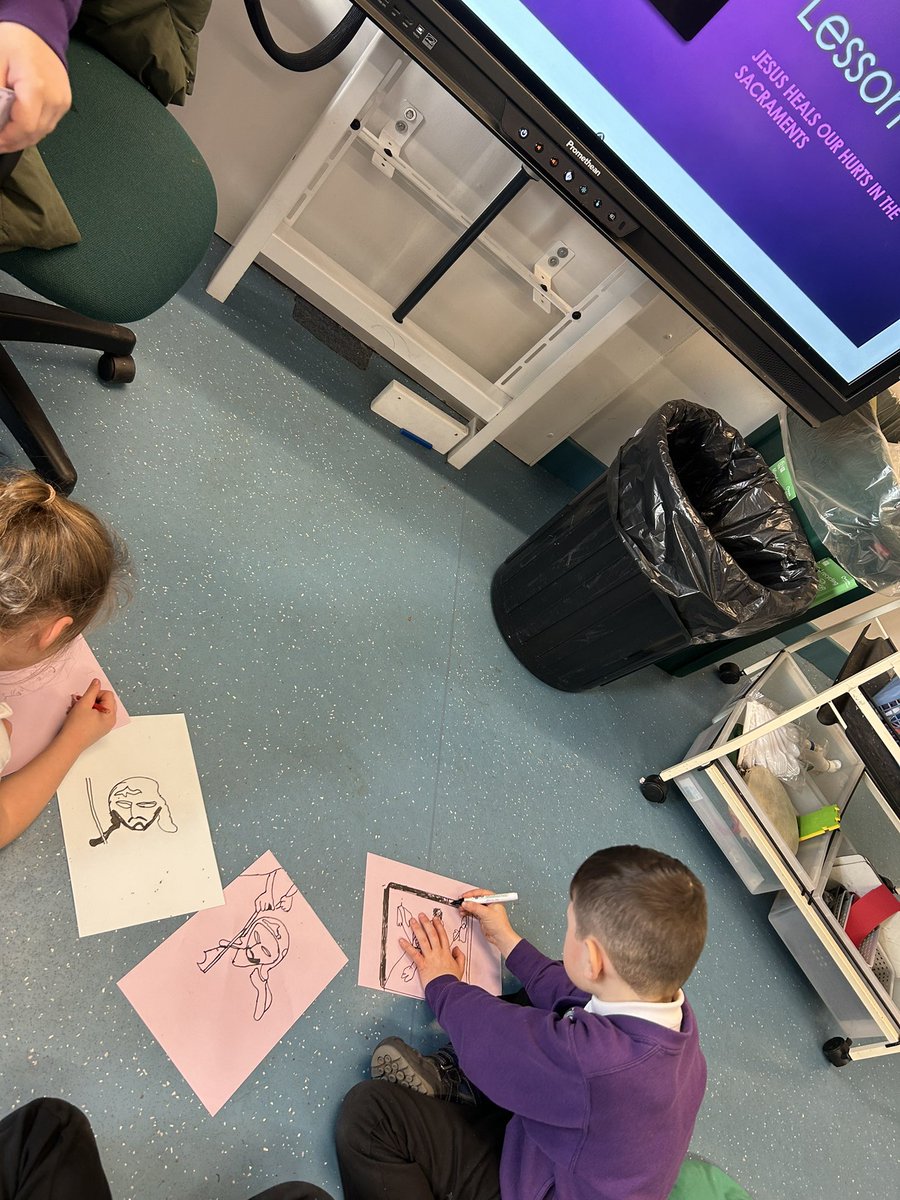 StJosephs_P6's tweet photo. P3/2 have been busy preparing for the Sacrament of Reconciliation🙏Today, we heard some stories of Jesus healing people. We drew pictures and speech bubbles reflecting how they might have felt after their encounter with Jesus✝️ @stjosephsedin https://t.co/D3vgffcSQb