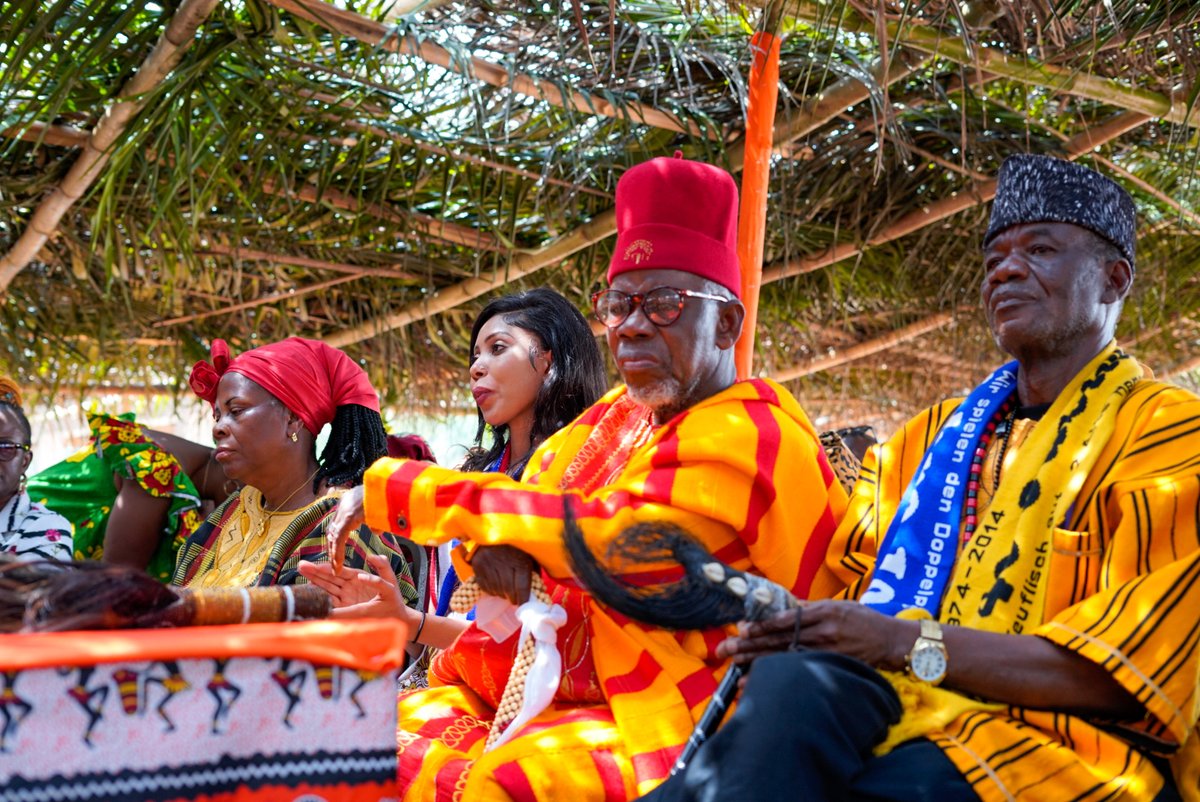 unwomenliberia's tweet photo. Various stakeholders including community members &amp; traditional practitioners from different Counties in #Liberia participated in an interactive community engagement meeting on #endingFGM held in Sonkay Town on Wed 8 Feb. The meeting was supported by @UN_Liberia &amp; partners #SDGs https://t.co/4nhAI6TRUA