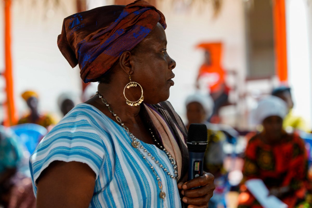 unwomenliberia's tweet photo. Various stakeholders including community members &amp; traditional practitioners from different Counties in #Liberia participated in an interactive community engagement meeting on #endingFGM held in Sonkay Town on Wed 8 Feb. The meeting was supported by @UN_Liberia &amp; partners #SDGs https://t.co/4nhAI6TRUA