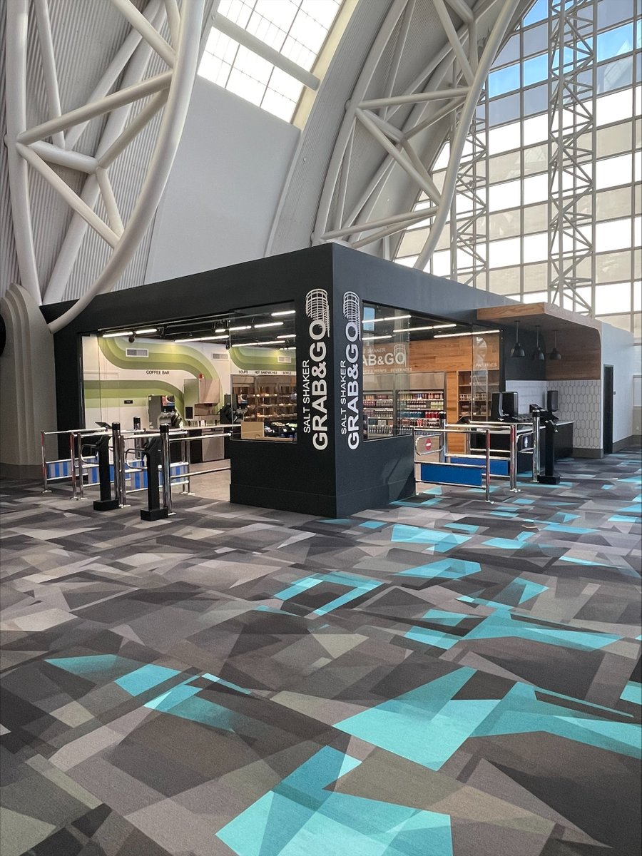 sodexo_live's tweet photo. Thrilled to debut the first @AiFiInc autonomous store in a #conventioncenter setting at @SaltPalaceCC and @MTAmericaExpoC, offering quick-serve items created by our chefs! 🥪☕️🎉

And just in time for next week's @NBA All-Star events, too! 🏀

Details: https://t.co/ifXpe4gABi https://t.co/twbVrRo0HM
