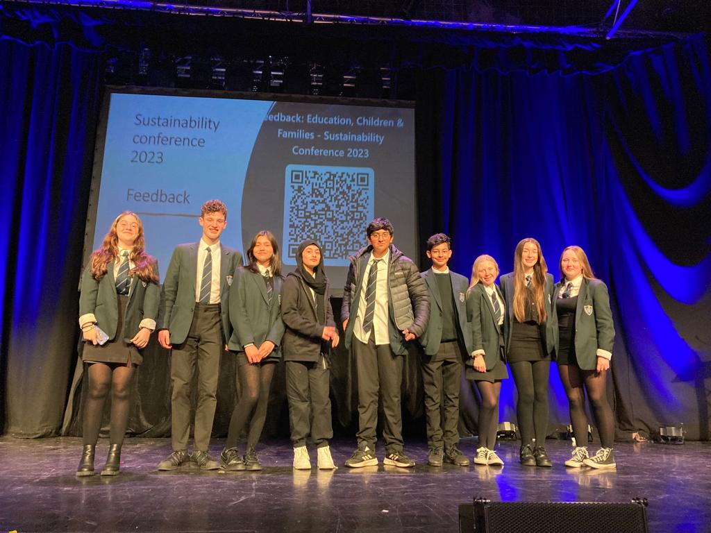 PupilParAirdrie's tweet photo. Pupil Parliament attended the Sustainability Conference, Along with some stars from Business Management 🌟🌟 We Attended a conference focusing on this global issue, and looked at ways to keep our planet sustainable 🌎♻️ Loads of fun and a great experience ☺️🌱 https://t.co/DVWMBj4j4B