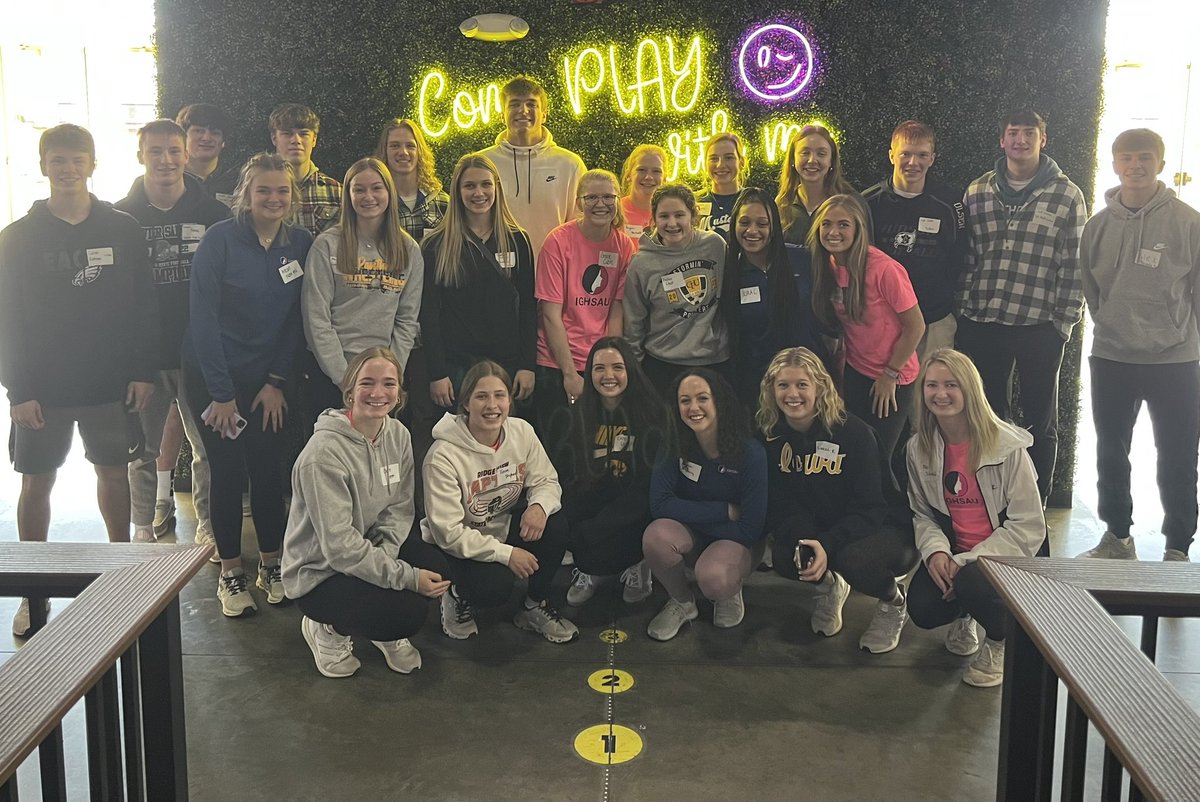 Today the <a href="/IHSAA/">IHSAA</a>, in conjunction with the <a href="/IGHSAU/">IGHSAU</a>, had our Winter Student Advisory Committee conjoined meeting! Great opportunity getting input from these students that are part of these committees in both organizations and are all heavily involved in their schools!