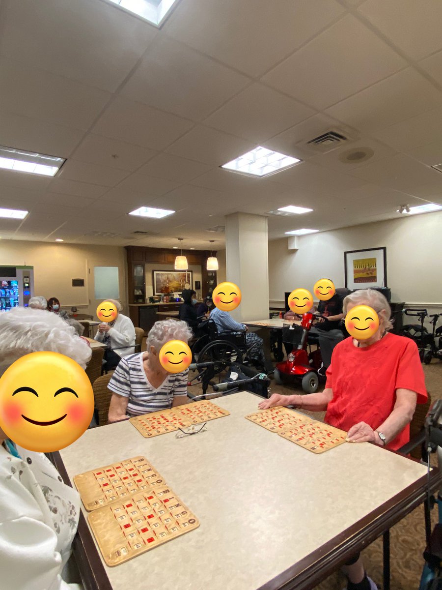 cjansseune's tweet photo. We had a great afternoon playing BINGO and eating ice cream with the residences at Maple View Terrace Retirement Residence. What a fun day. 🍨 @AberdeenPS #volunteering #retirementresidence #BINGO #icecream https://t.co/OLFyfjYQir