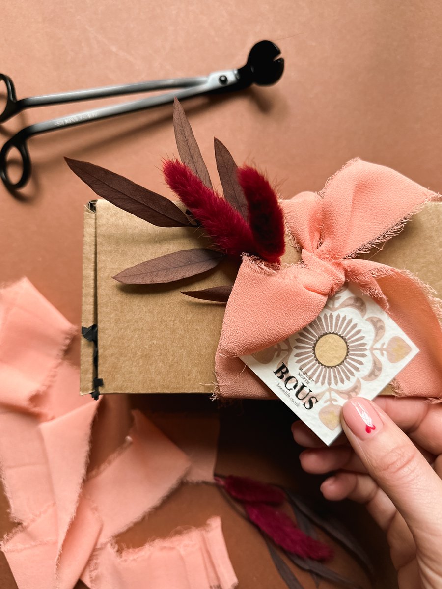 BousCandles's tweet photo. @katylcowan @creativeboom How about a candle gift set?! Hand Poured up North from Bous 
https://t.co/iQLRjuQS8z https://t.co/ob6VhKjXEf