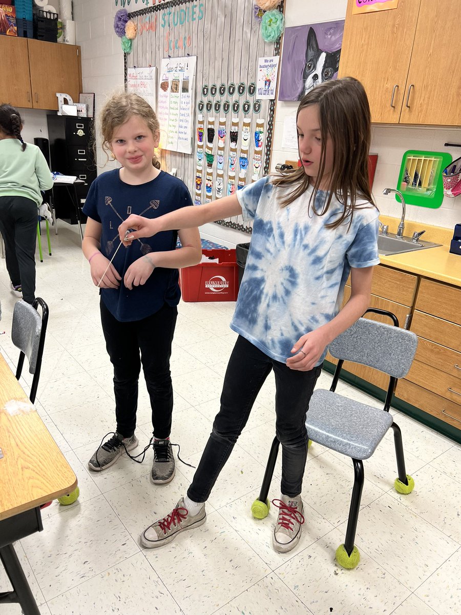 heatherldingus's tweet photo. These @MulberryEagles learned all about kinetic &amp; potential energy this week. Today they explored energy further in our hands-on science lab to see potential &amp; kinetic energy in action. Way to go All-Star Scientists! @Milford_Schools https://t.co/4gYiLSEhrs