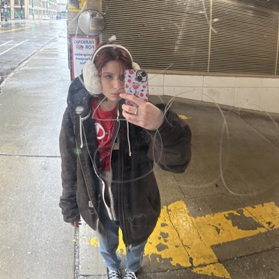 _kenzieatwood's tweet photo. #NewProfilePic https://t.co/nq8q8Dnbgf