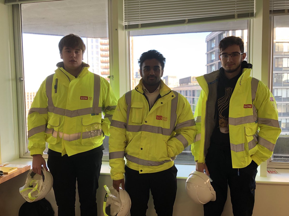 SHS_the_engine's tweet photo. All-the-gear and lots-of-career-ideas, as Southborough’s L3 Engineering students are gaining valuable hands-on knowledge during their work experience ⁦@_RobertMcAlpine⁩ ⁦@SHS_the_engine⁩ https://t.co/1gABXujYdK