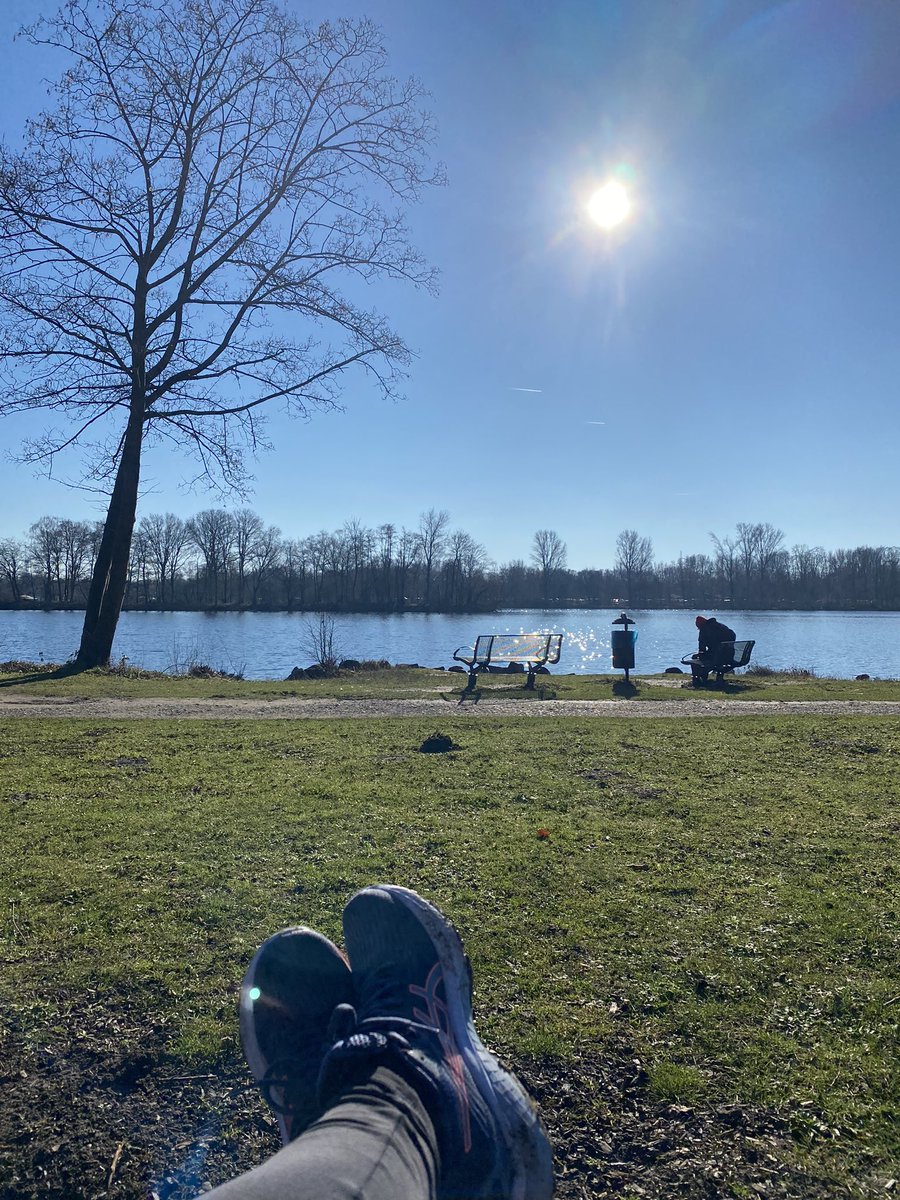 How I spent my BDay yesterday? I took the day off and enjoyed the first sunny day of the year! #MeTime 
#running #laketime #myhappyplace