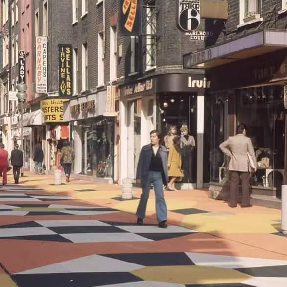 #CarnabyStreet in the 1970s…

Graham French/Getty Images. 👍🏻📸