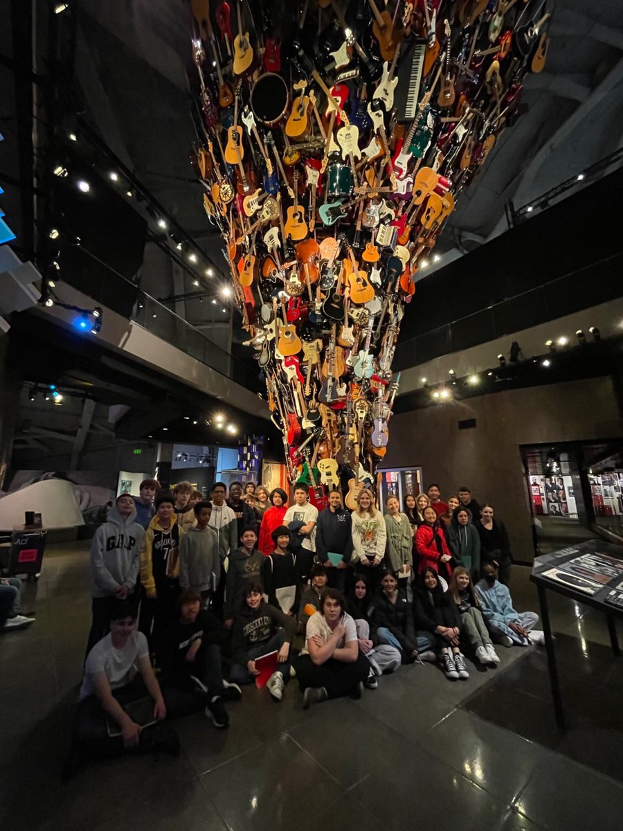 SMMeverett's tweet photo. Yesterday the 8th graders got to visit the Museum of  Pop Culture for a field trip! Some highlights from the trip were: Nirvana, making their own music, and the ginormous "Artists At Play" Playground! https://t.co/Sxa3T7myGd