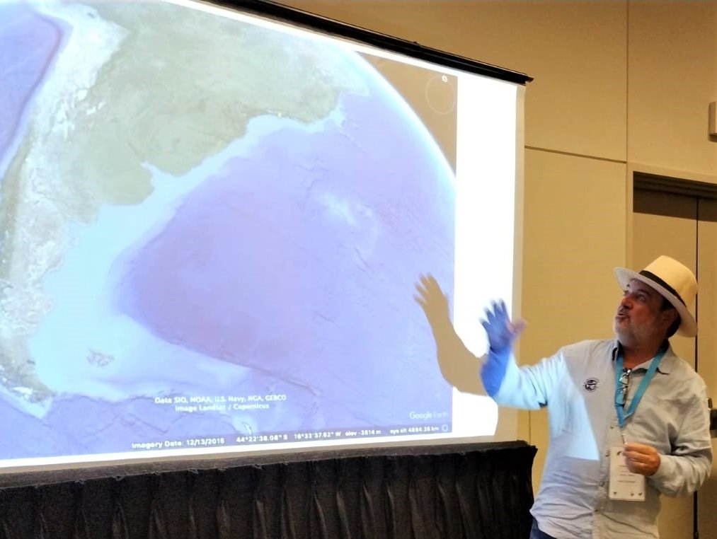 Solo 0.7% de la Zona Económica Exclusiva de Uruguay se encuentra protegida. Nema-RS, <a href="/occuruguay/">Org. Conservación Cetáceos 🐋</a>  y @projetobaleiajubarte , miembros del  @fmarpatagonico, a través del proyecto @unsolomar, impulsan la creación de nuevas AMP entre el sur de Brasil y el SE de Uruguay #AMP
#IMPAC5