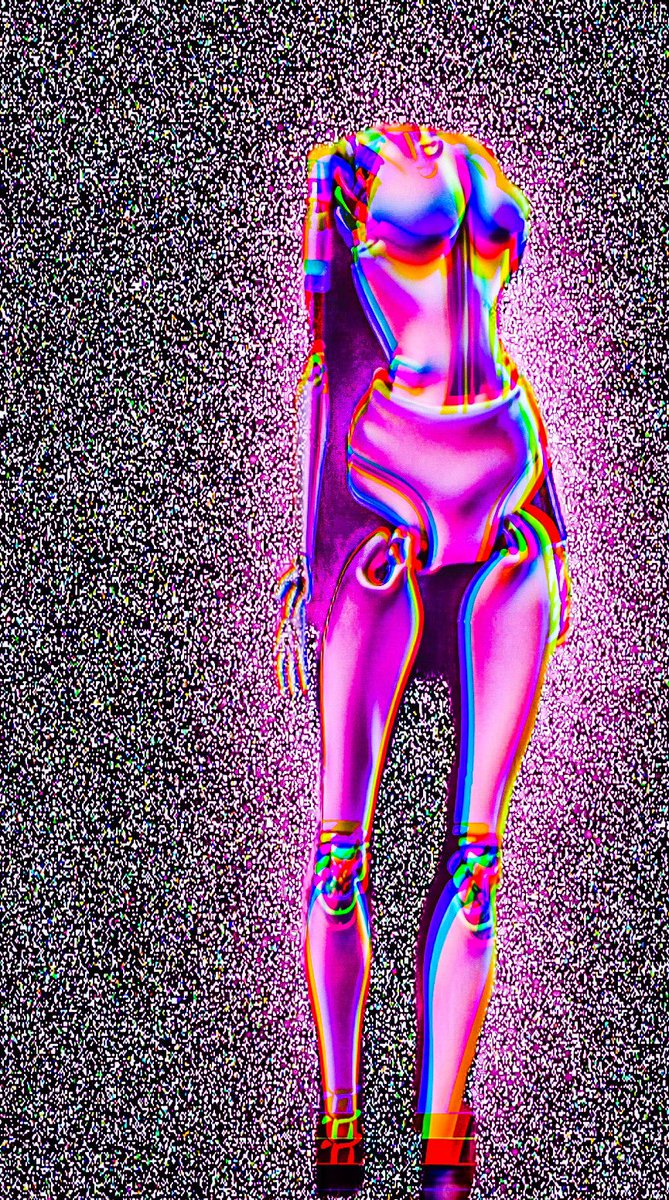 HotWraithBones's tweet photo. NEW WRAITH JUST DROPPED!!! 💖 “headless in time” (digital art ‘22) — published in @MoonColaZine’s Issue 5: What Would Barbie Do? (‘23) 🔪🫀🫶🏼 

wonderful issue, launched only a few days ago — give it a go 💖

#barbieslut #barbie #barbiegirl #scenequeen #metalbarbie #digitalart https://t.co/494p18LCmP