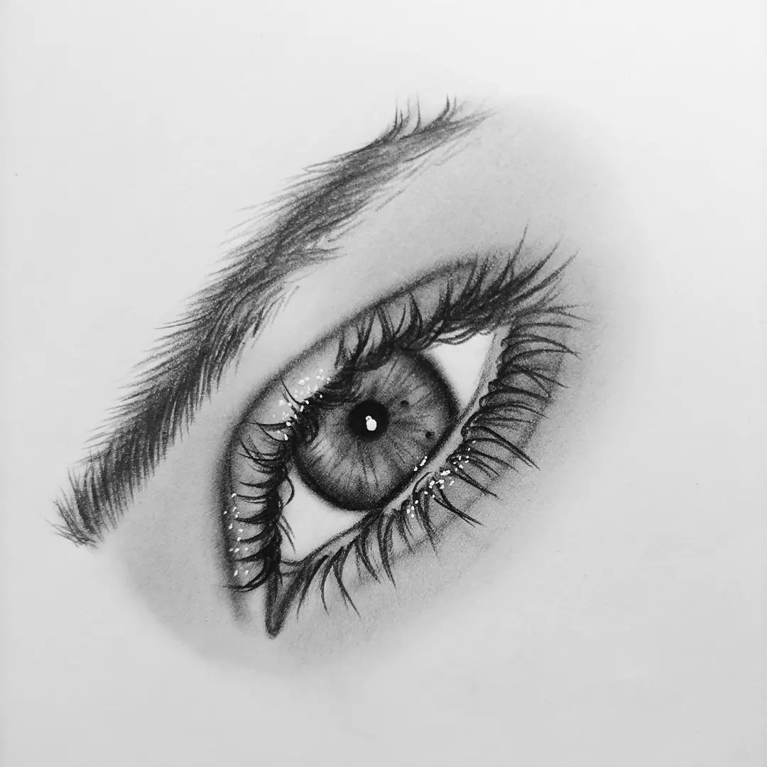 zo0z43's tweet photo. أنا هادئ
هذا ما يبدو للجميع
ملامحِي ثابتة
عينايّ كذلك
ولكنني
لستُ كذلك من الداخِل
لقد خُلقت
وألف فكرة تدور برأسي
بذات اللحظة  
ألف سؤال بِلا جواب 
وخوفٌ مجهول
من أن أكون لوحدّي
وخوفٌ أخر
من أن أشارك أحد مخاوفي
وأفكاري♡.. https://t.co/dOhiRroYrO