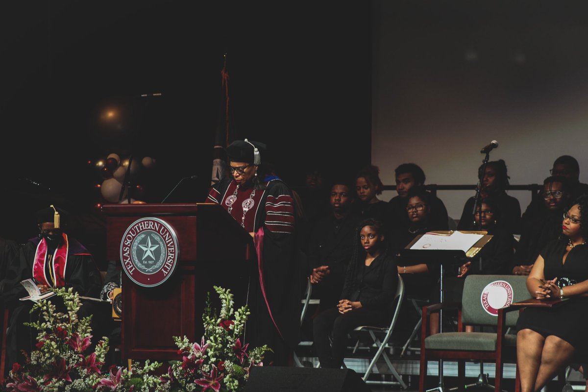 TXSUNatalia's tweet photo. @TexasSouthern The Black History Month Convocation! https://t.co/VoFZMmONrI