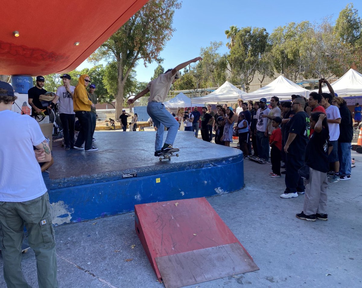 uncommon_UCLA tweet media