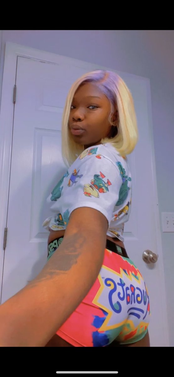SpiceyKeyy's tweet photo. @msangelluxx https://t.co/r1eJaK3MK9
